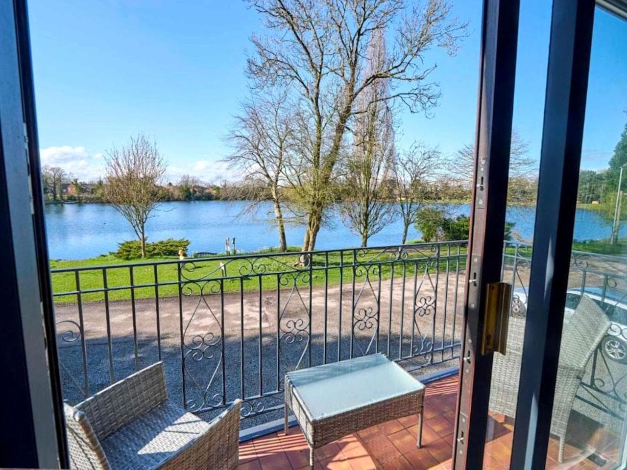 Lakeview House 2x Hot Tub & Games Room, York, Yorkshire