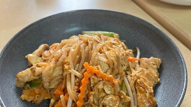 Dining at Thai 2 Go in middlesbrough