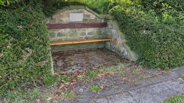Memorial Bench - Monuments in wakefield