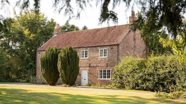 Accommodation at Stunning 4 bedroom farm house in gate helmsley