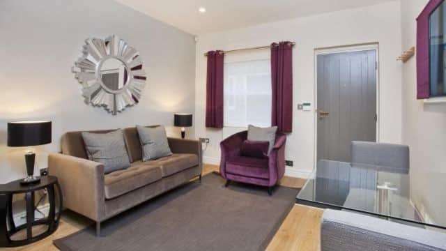 Accommodation at Bootes Cottage in york