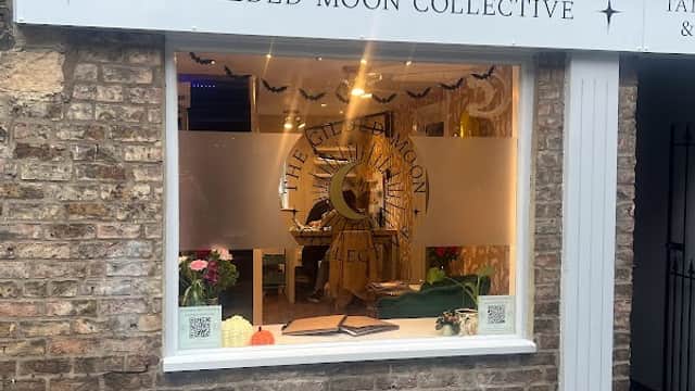 The Gilded Moon Collective - Beauty Salons in pickering