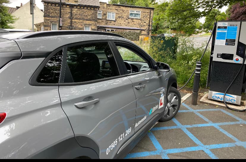 GeniePoint Charging Station