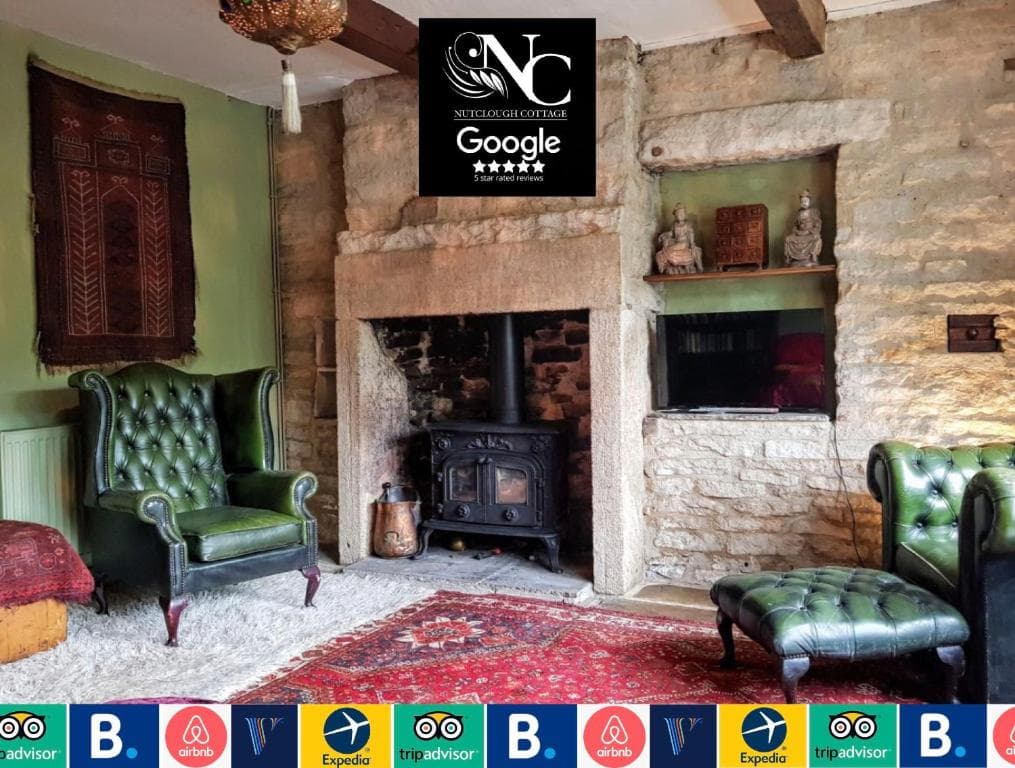 Nutclough Cottage - Log Fire and Valley View - Sleeps 2