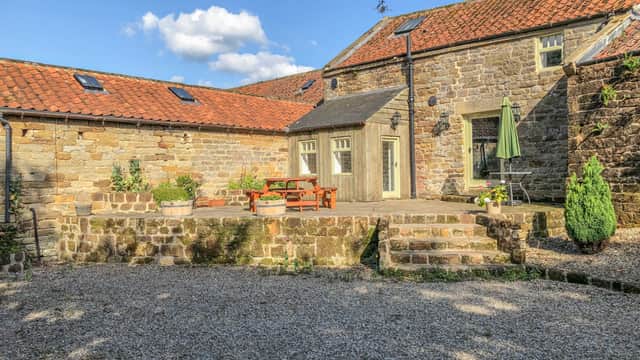 Accommodation at Black Cat Cottage in chop gate
