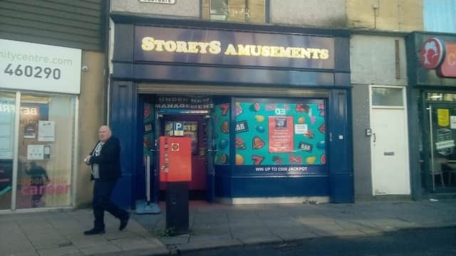 Storeys Amusement's - Entertainment in dewsbury