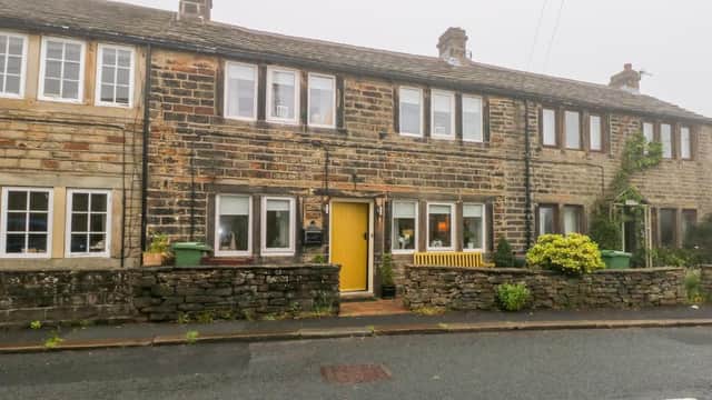 Accommodation at Fleece Cottage in holmfirth