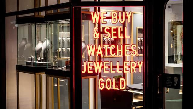 Prestigious Jewellers - Jewellers in leeds