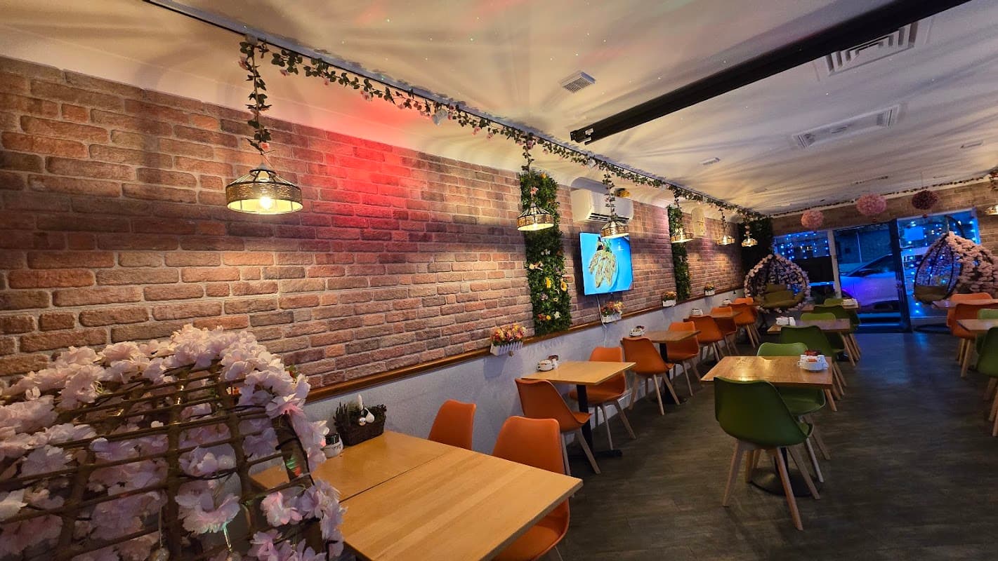 Violet’s Cafe