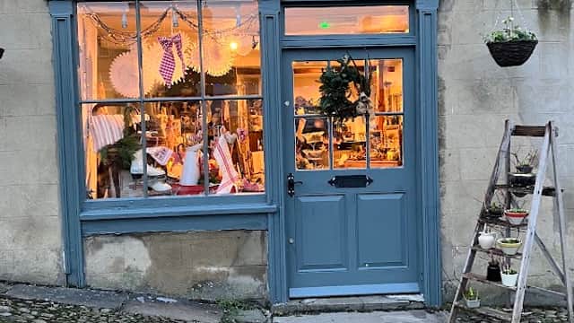 Atrium Vintage Emporium - Antique Shops in middleham