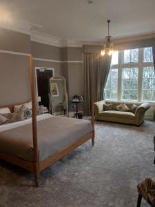 Woodlands Hotel
