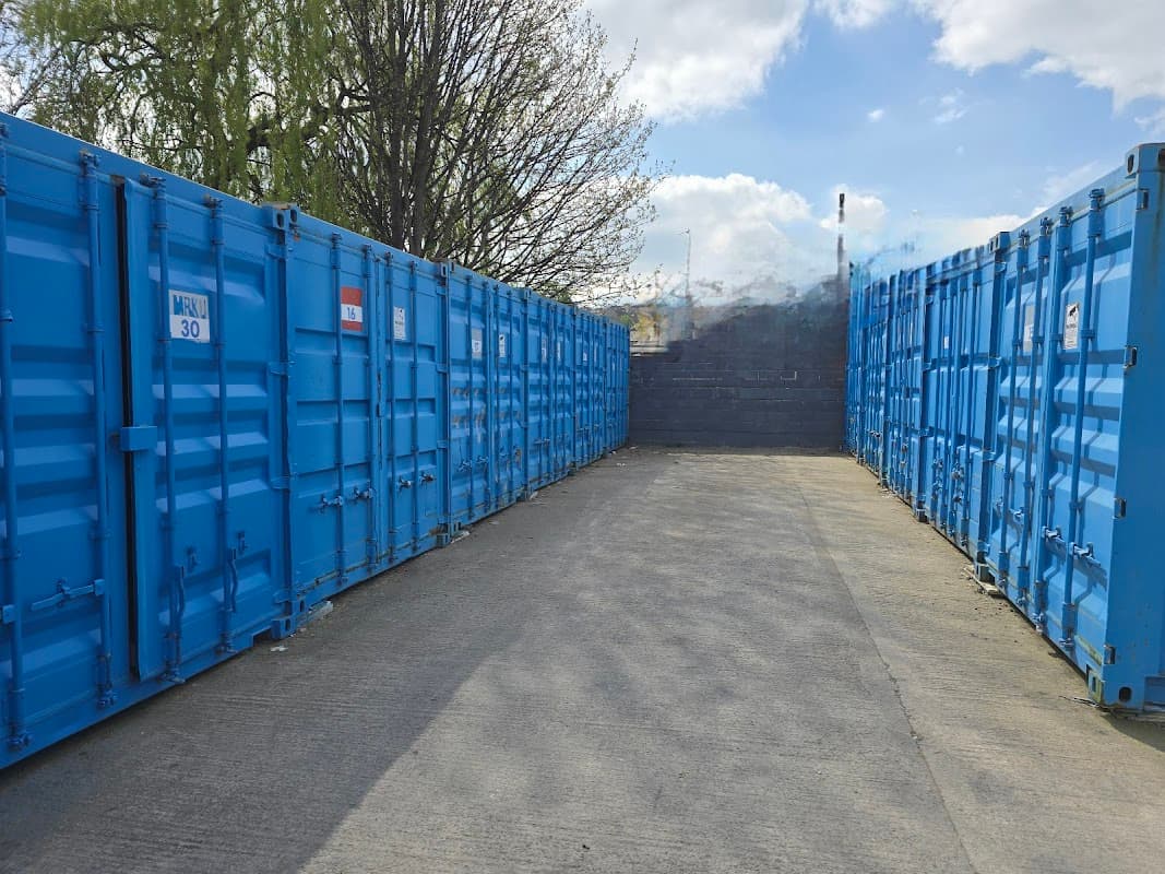 Aurora self storage