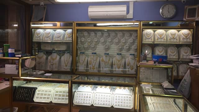 Paras Jewellers - Jewellers in rotherham