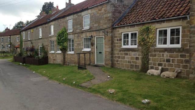 Accommodation at SUNNYSIDE COTTAGE in hutton le hole