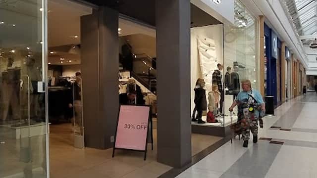 River Island