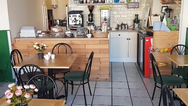 Castello pizzeria bar - Takeaway in scarborough