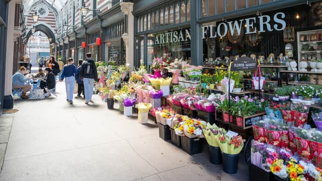 Artisan Flowers - Florists in hull