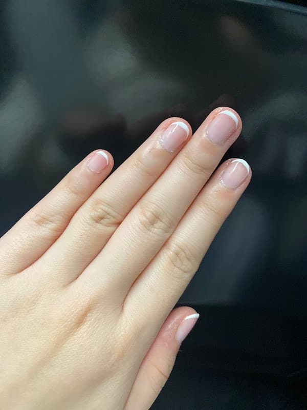 Nails 4U Leeds
