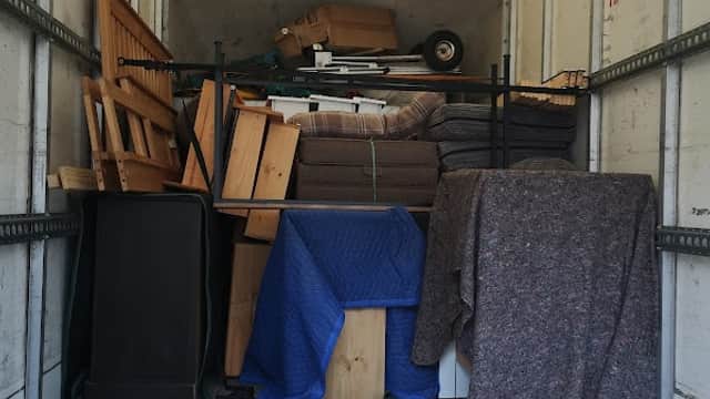 Halifax Man and Van - Removal Companies in sowerby bridge