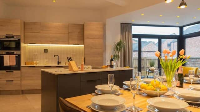 Escape 2 Unwind At The Parade, Accommodates 10, York, Yorkshire