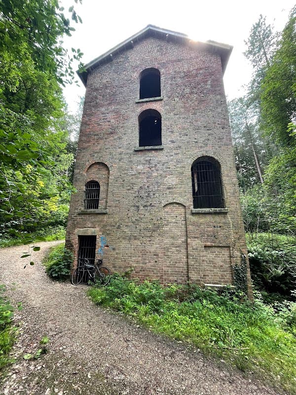 Seldom Seen Engine House