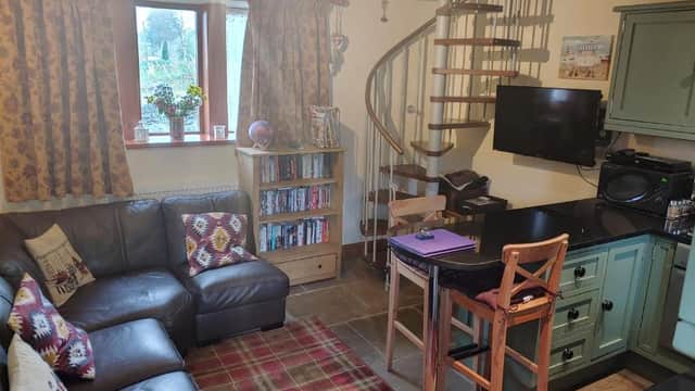 Accommodation at Pellcroft Cottage in holmfirth