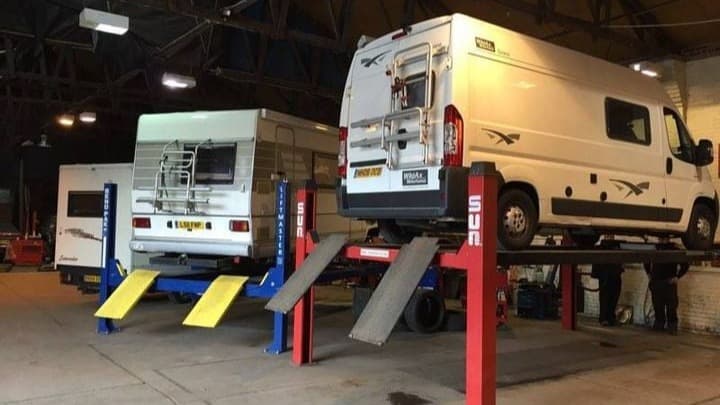 Bridgefield Garage
