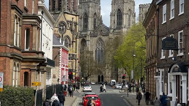 Bus Stop at Museum Street (Stop EA) - Bus Stops in york