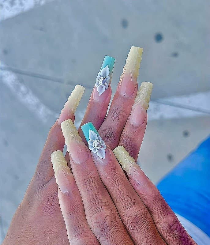 Boro Nails Spa