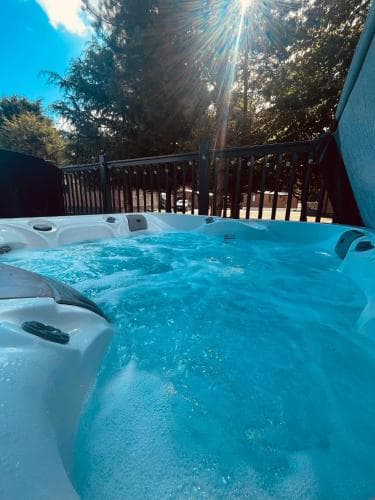 Coopers Corner, Lodge with Hot Tub