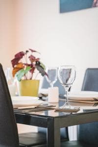 Snapos Luxury Serviced Apartments - Tudor Close