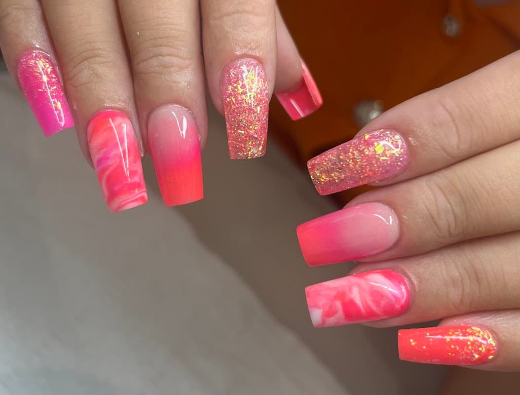 Daroma Nails & Beauty