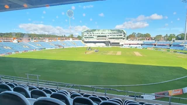 Bus Stop at Headingley Stadium - Bus Stops in headingley