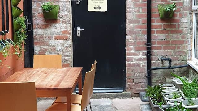 Cafe Granny's Kitchen in richmond