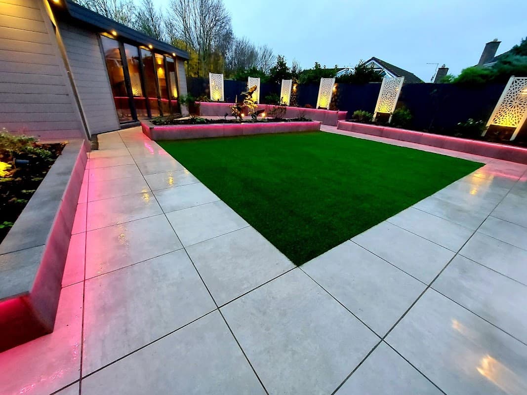Wood Decor Landscaping