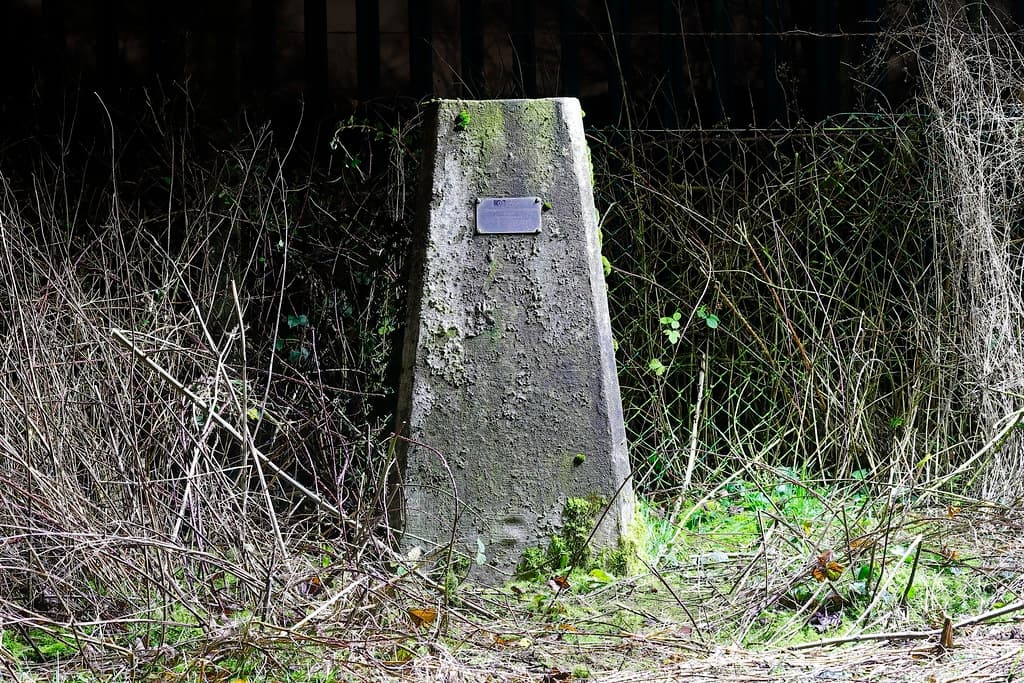 Garforth Cliff Trig point