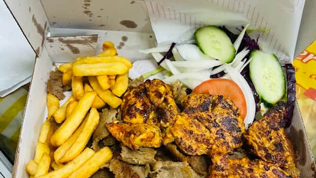 Pizza Pan - Takeaway in mexborough