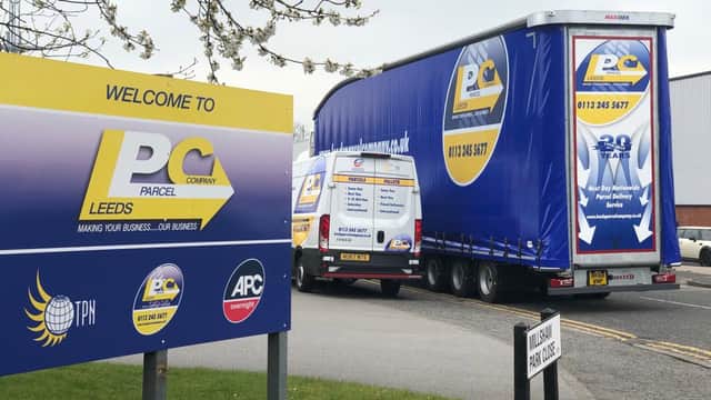 Leeds Parcel Company - Couriers in leeds