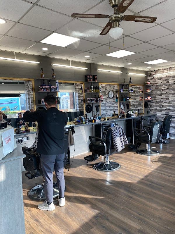 Hull barbers