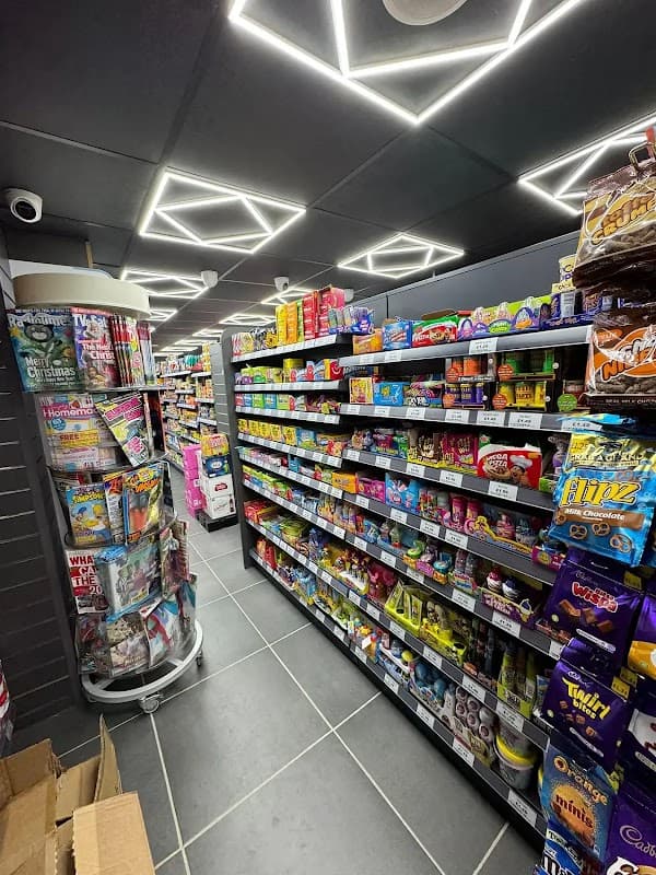 Crescent convenience