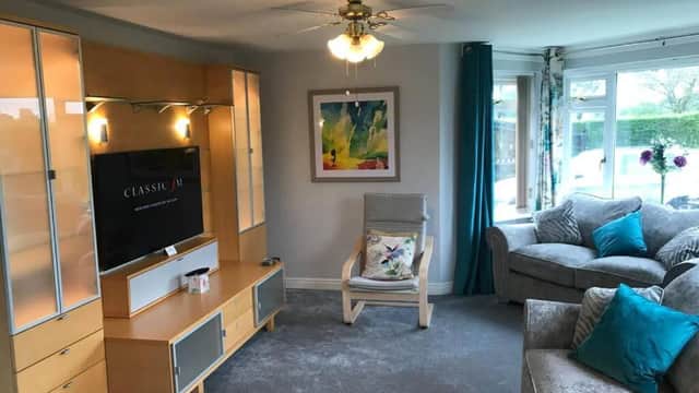 Accommodation at Spacious Luxury 2 bed Flat with Sauna and triple garage in woodseats