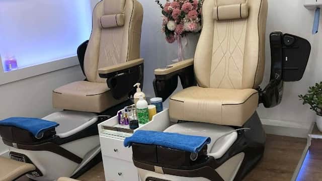 Unique Nails Spa - Nail Salons in hull