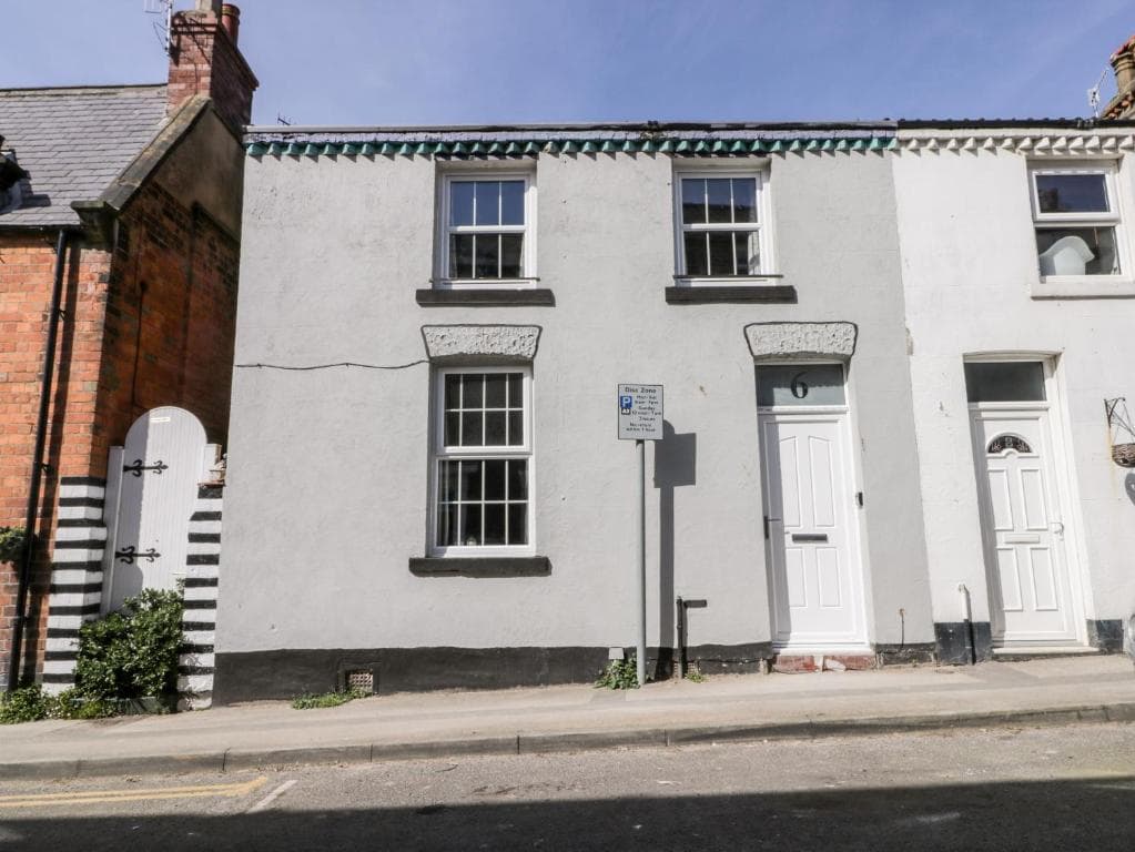 6 St Marys Walk