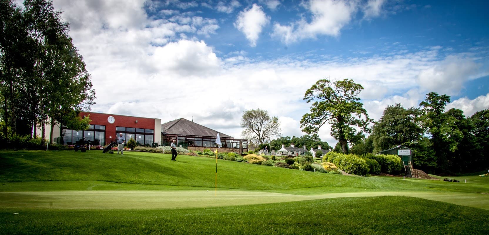 Crow Nest Park Golf Club | Driving Range | Restaurant | Function Room