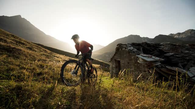 Trek Sheffield Fox Valley - Shop in stocksbridge