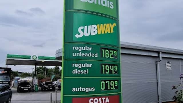 bp - Petrol Stations in manor