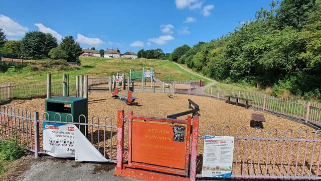 Red Ash Park - Park in huddersfield