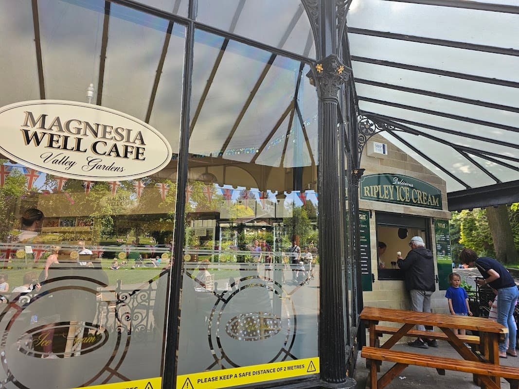 Ripley Ice Cream & Cafe