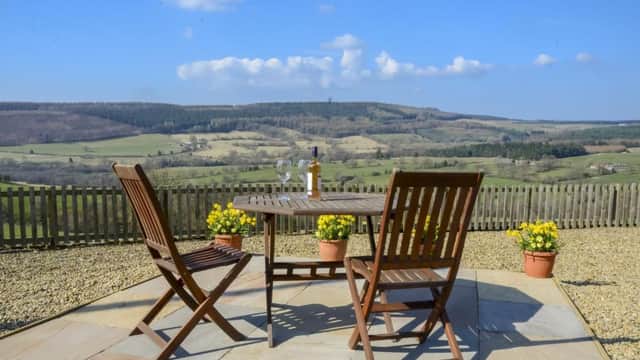 Accommodation at Threp'nybit Cottage in pockley