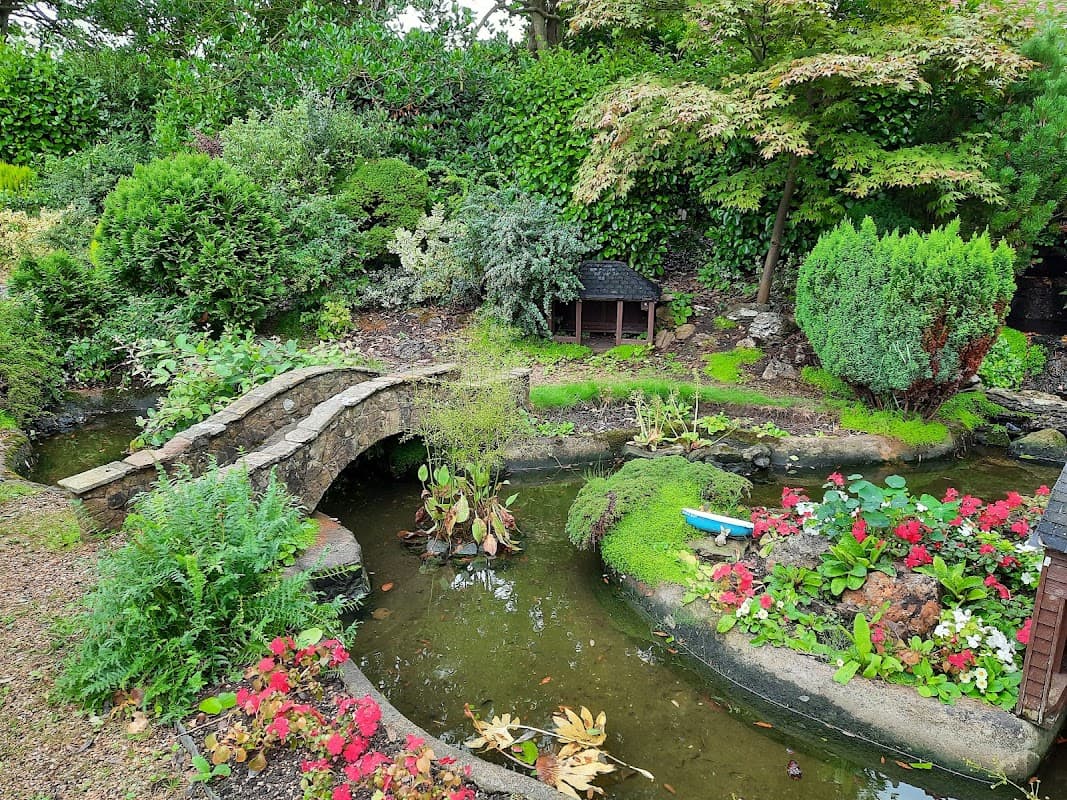 Shuttleworth Gardens